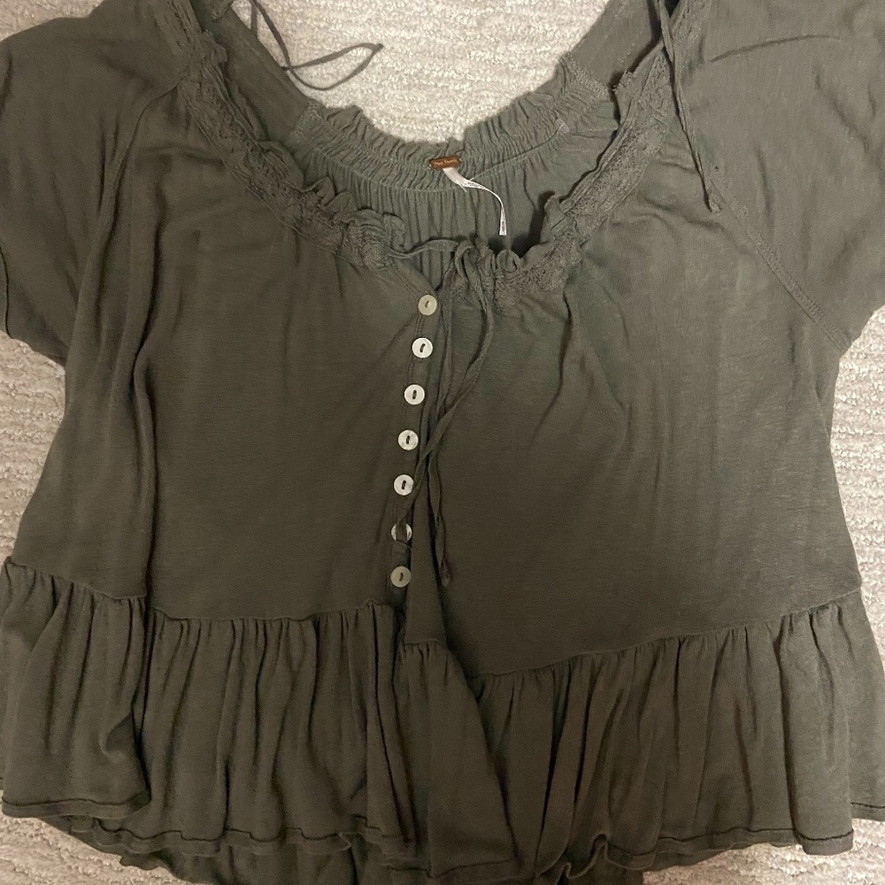 Free People flowy button shirt